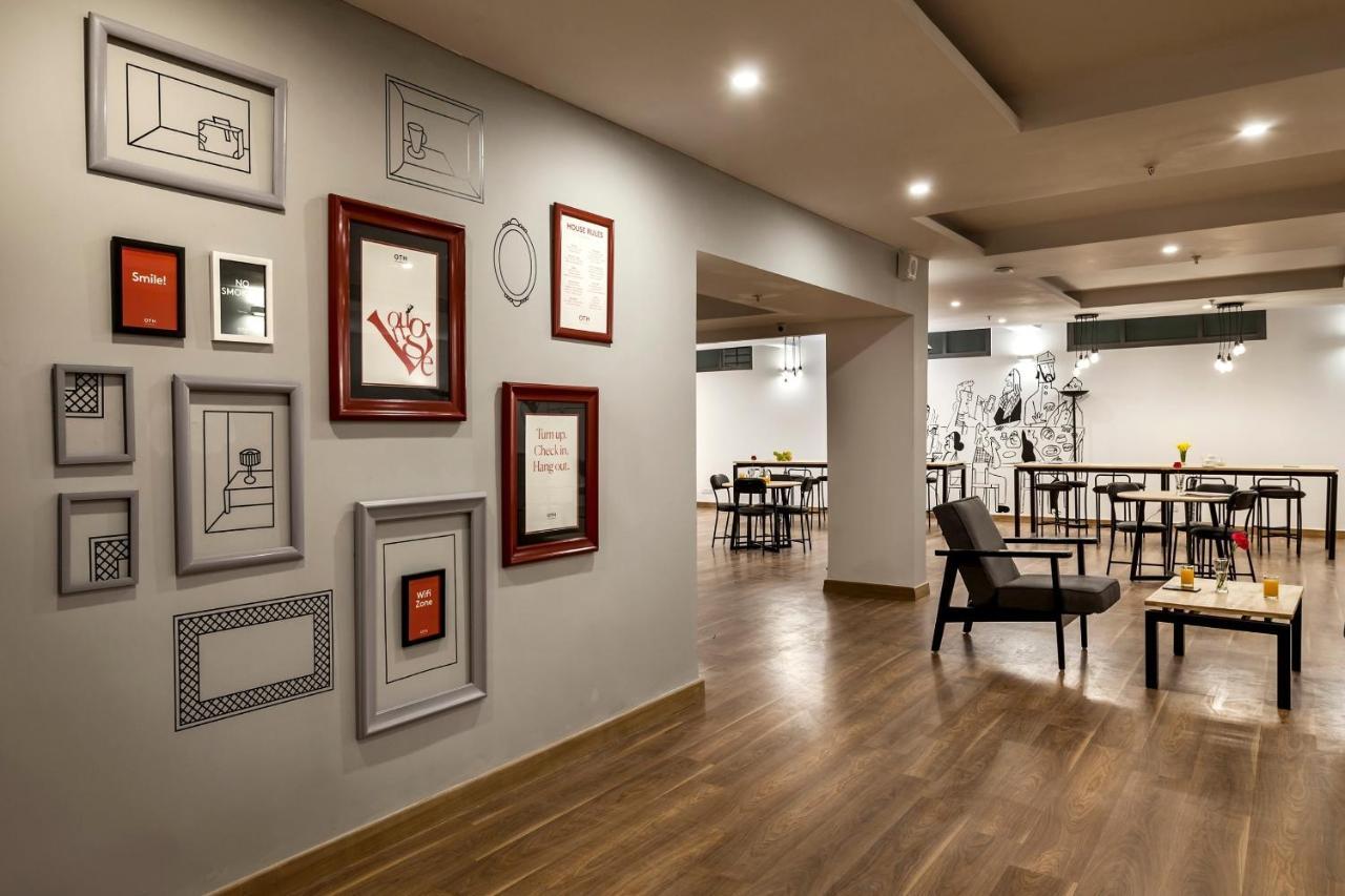 Super Townhouse G Silver Hotels Near Us Biometric Csennai Kültér fotó