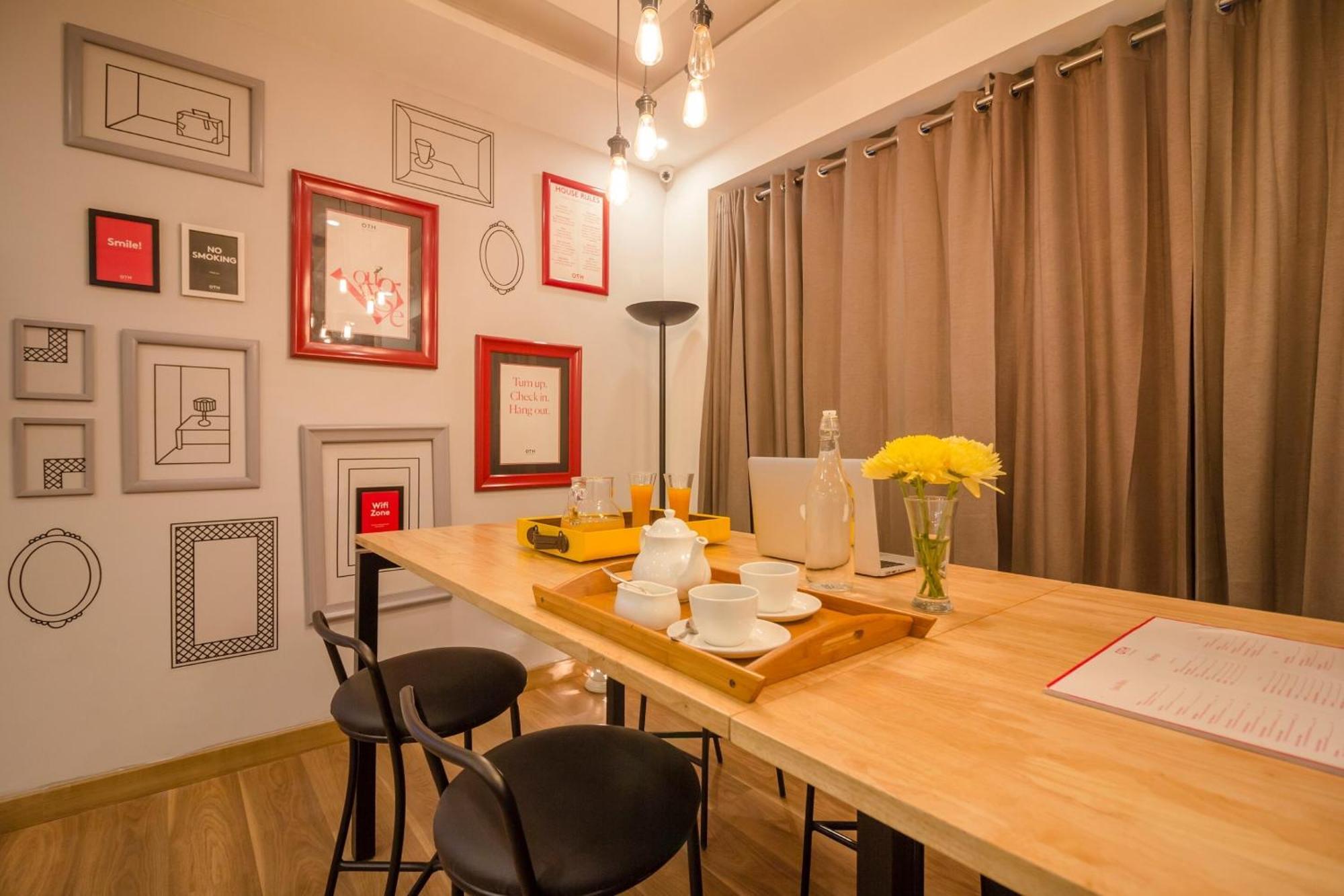 Super Townhouse G Silver Hotels Near Us Biometric Csennai Kültér fotó